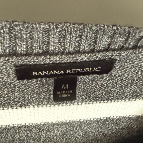Banana Republic Charcoal and White Striped Sweater - Picture 2 of 4